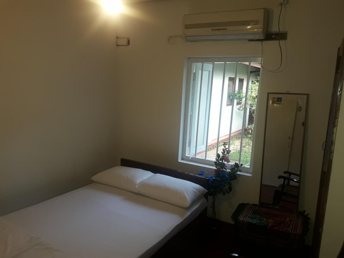 International Meditation Center Hotel มิริสซา ภายนอก รูปภาพ